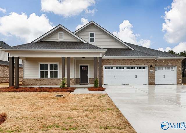 Property at 14907 Willow Rose Ln, Athens, AL 35613, 4 beds, 3.5 baths