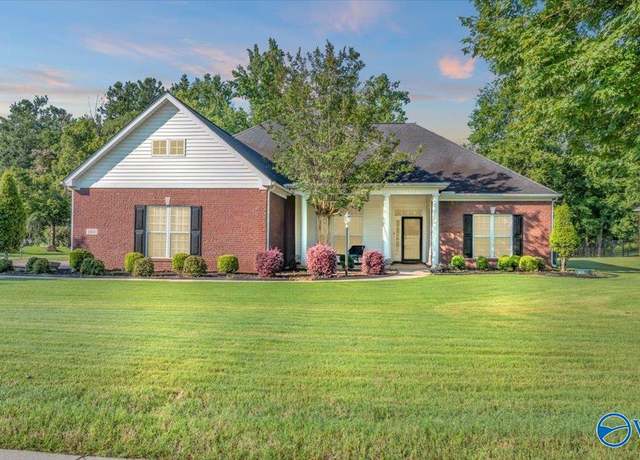 Property at 140 Bridge Arbor Ln, Huntsville, AL 35811, 4 beds, 3 baths
