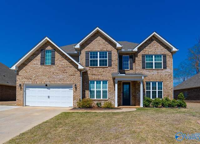 Property at 129 Berry Farm Rd, Meridianville, AL 35759, 5 beds, 4 baths