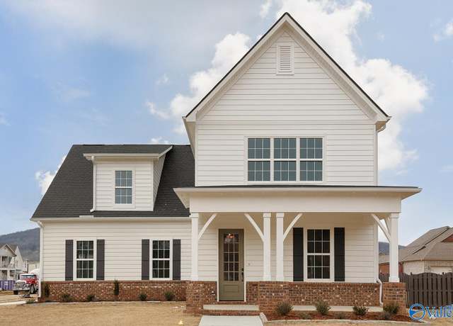 Property at 7812 Lake Walk Way, Owens Cross Roads, AL 35763, 4 beds, 2.5 baths