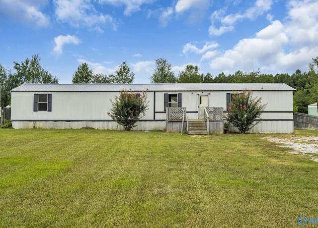 Property at 24090 Bain Rd, Athens, AL 35613, 3 beds, 2 baths