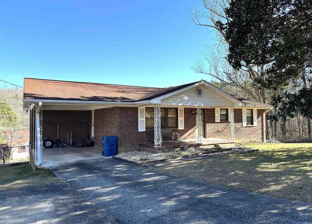 Property at 618 Becky Allen Cir, Rainbow City, AL 35906, 3 beds, 1.5 baths