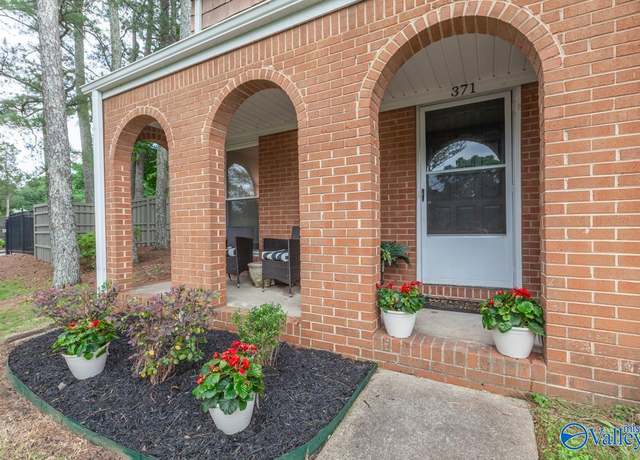 Property at 371 Shelton Rd, Madison, AL 35758, 2 beds, 1.5 baths