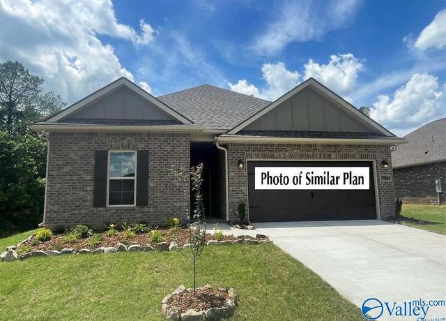 Property at 17668 Cabernet St, Athens, AL 35613, 3 beds, 2 baths