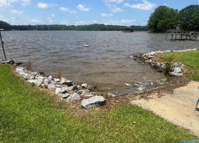 Property at 635 County Road 789, Centre, AL 35960, 1 bed, 1 bath