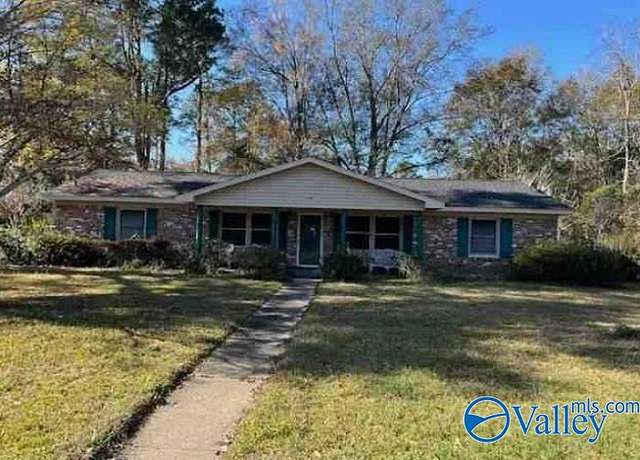 Property at 104 Rosemary Ave, Brewton, AL 36426, 3 beds, 2 baths