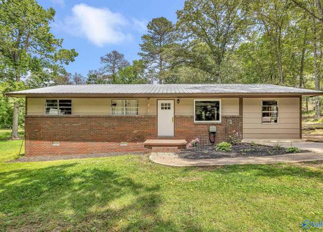 Property at 5119 Jenkins Rd, Hokes Bluff, AL 35905, 3 beds, 2 baths