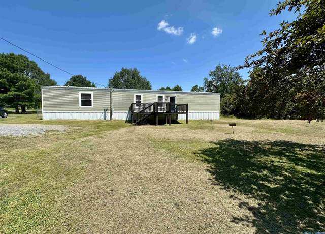 Property at 565 County Road 76, Centre, AL 35960, 3 beds, 2 baths