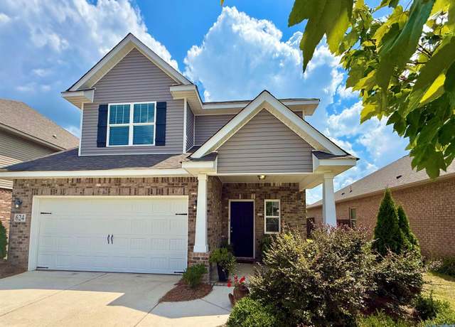 Property at 624 Magnolia Place Ln, Hartselle, AL 35640, 3 beds, 2.5 baths