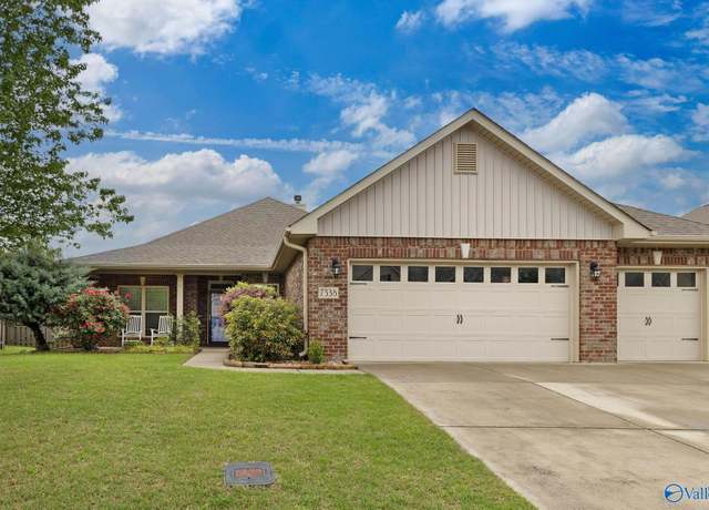 Property at 7338 Vidette Ln, Owens Cross Roads, AL 35763, 4 beds, 2.5 baths
