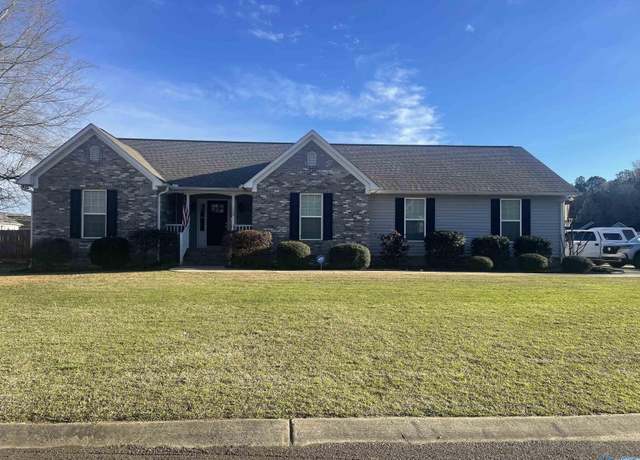 Property at 125 Saint Martin Dr, Rainbow City, AL 35906, 4 beds, 2 baths