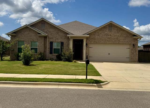 Property at 22640 Regent Dr, Athens, AL 35613, 4 beds, 2.5 baths