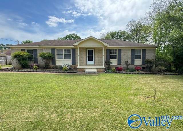 Property at 416 Curtis Dr SE, Huntsville, AL 35803, 3 beds, 2 baths