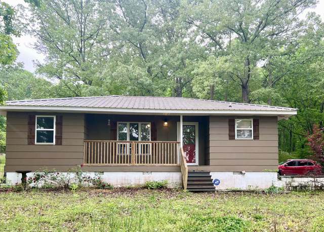 Property at 919 South Cedar Cove Rd, Hartselle, AL 35640, 3 beds, 1 bath