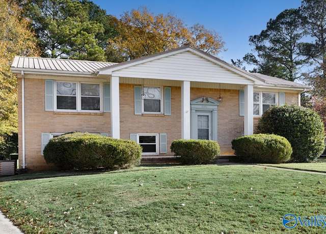 Property at 500 Forrest Park Ct NW, Huntsville, AL 35806, 4 beds, 3 baths