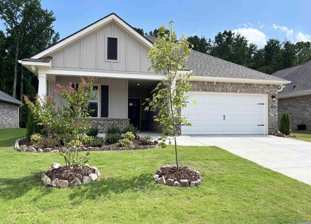 Property at 8823 Old Middlestown Rd SE, Gurley, AL 35748, 3 beds, 2 baths