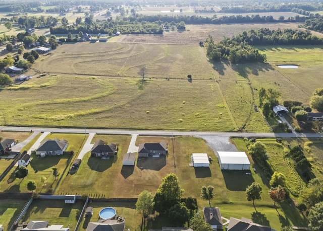 Property at 17176 Glaze Rd, Athens, AL 35611, 3 beds, 2 baths