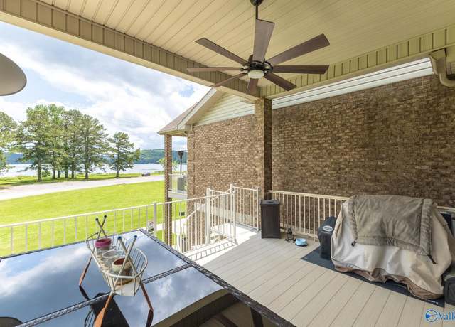 Property at 28547 US Highway 431 #24, Grant, AL 35747, 2 beds, 2 baths