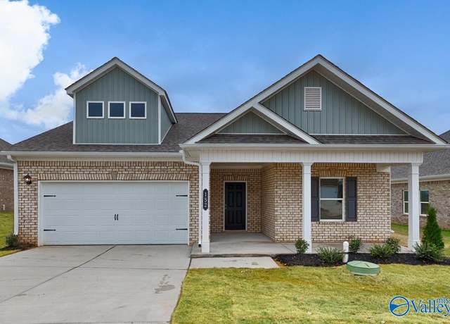 Property at 152 Mill Valley Way, New Market, AL 35761, 3 beds, 2 baths