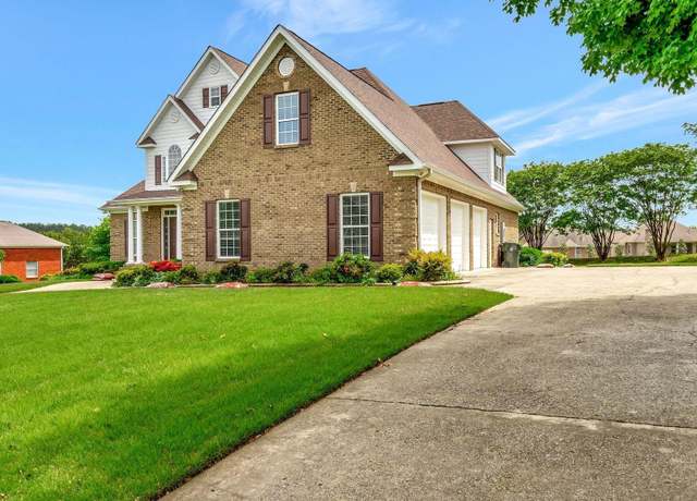 Property at 22180 Diamond Pointe Dr, Athens, AL 35613, 5 beds, 4 baths