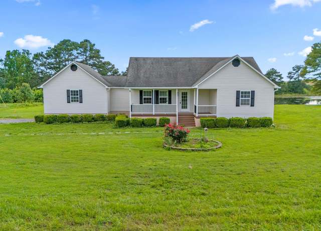 Property at 2026 Edmondson St, Albertville, AL 35950, 3 beds, 2 baths