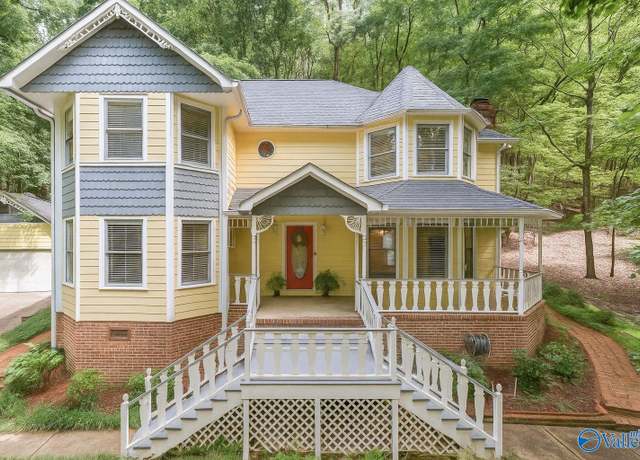 Property at 7925 Smoke Rise Rd SE, Huntsville, AL 35802, 3 beds, 2.5 baths