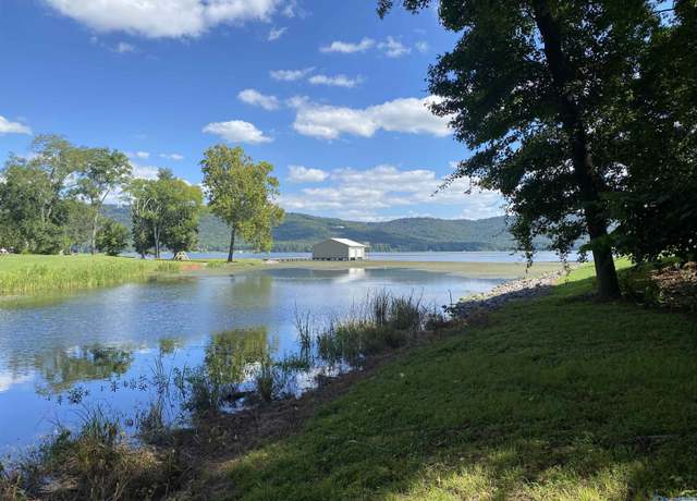 Property at 9 Watersound Ln, Scottsboro, AL 35769
