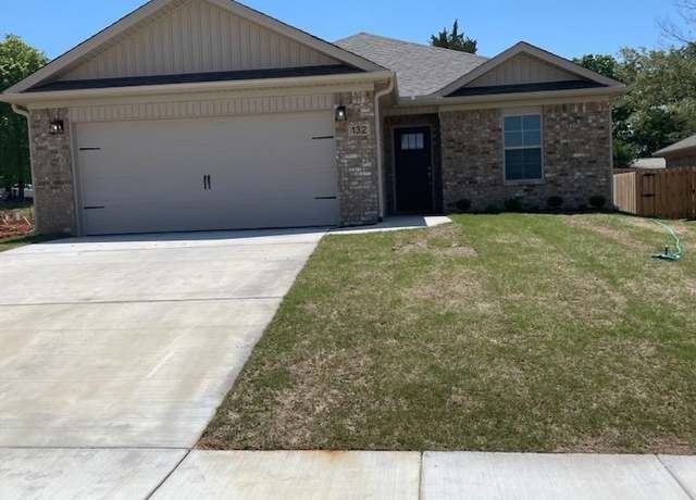 Property at 132 Stratman Dr, New Hope, AL 35760, 3 beds, 2 baths