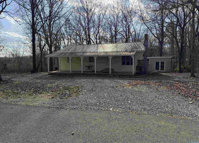 Property at 87 Flattop Cir, Scottsboro, AL 35768, 3 beds, 1 bath
