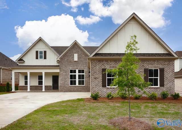 Property at 16632 Hamilton Pl, Athens, AL 35613, 4 beds, 3.5 baths