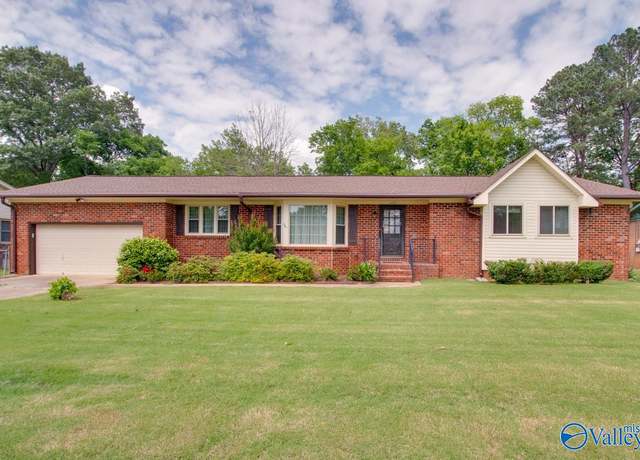 Property at 1223 Briar Hollow Trl SE, Huntsville, AL 35802, 3 beds, 2 baths