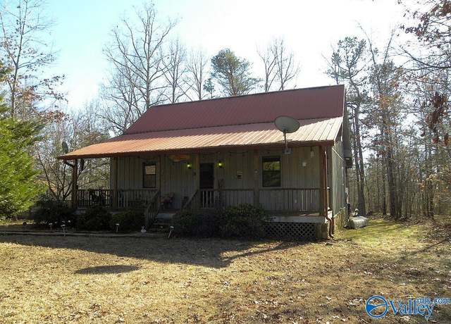 Property at 323 Holly Springs Rd, Mentone, AL 35984, 2 beds, 2 baths