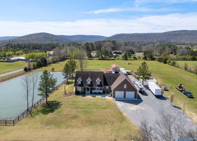 Property at 1768 Oak Grove Rd, New Hope, AL 35760, 5 beds, 4.5 baths