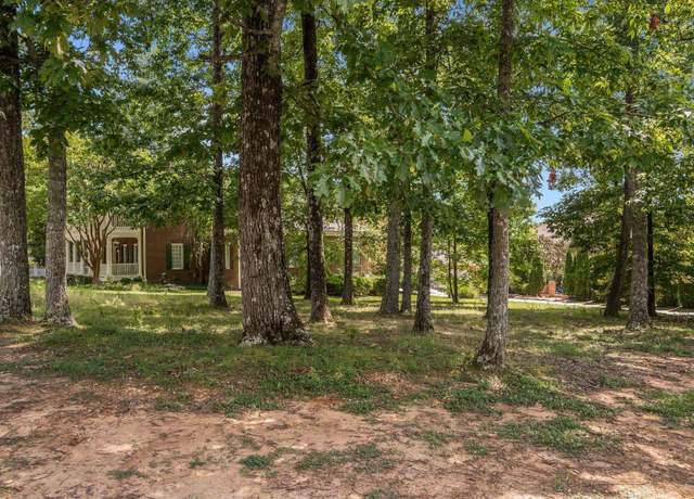 Property at 66 Ledge View Dr SE, Huntsville, AL 35802
