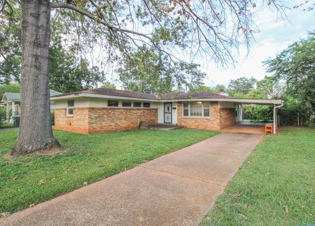 Property at 2721 Holiday Dr, Huntsville, AL 35805, 3 beds, 1.5 baths