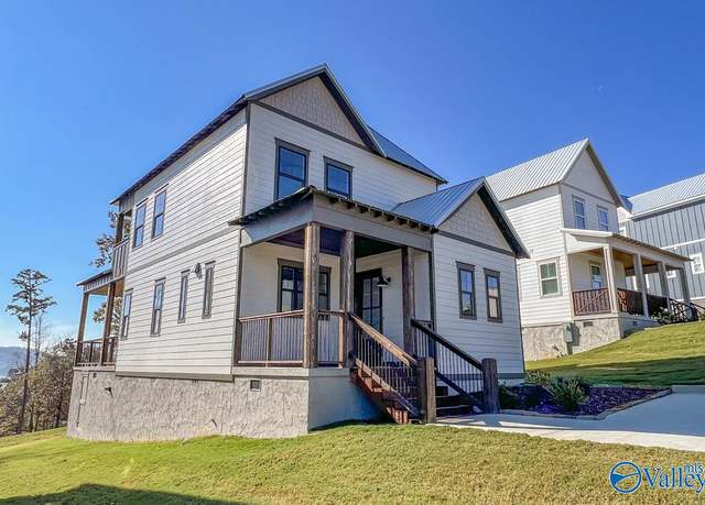Property at 392 Whistling Straits Way, Guntersville, AL 35976, 3 beds, 2.5 baths
