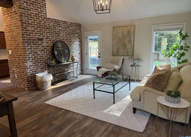 Property at 114 Ketchum Way, Madison, AL 35758, 3 beds, 2 baths