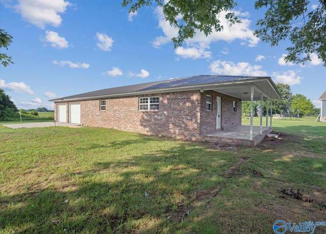 Property at 22136 Shipley Hollow Rd, Elkmont, AL 35620, 2 beds, 2 baths