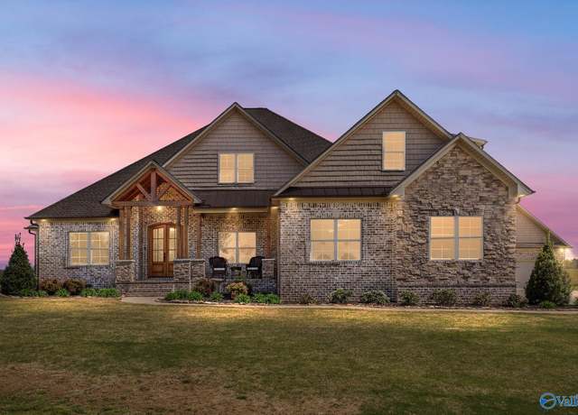 Property at 20224 Sharp Rd, Athens, AL 35613, 4 beds, 4.5 baths