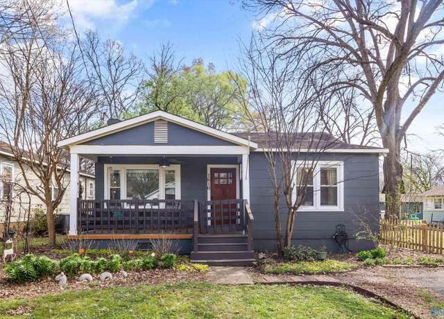 Property at 1610 Mccullough Ave NE, Huntsville, AL 35801, 2 beds, 1 bath
