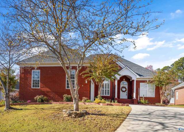 Property at 23046 Piney Creek Dr, Athens, AL 35613, 3 beds, 3 baths