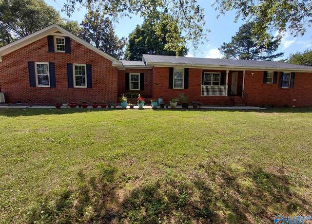 Property at 939 County Road 177, Moulton, AL 35650, 2 beds, 2 baths