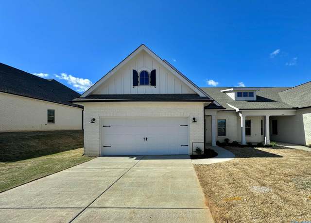 Property at 6003 Gardner Maples Dr, Owens Cross Roads, AL 35763, 3 beds, 2 baths