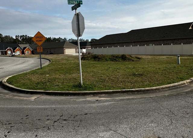 Property at 464 Covina Dr SW, Decatur, AL 35603
