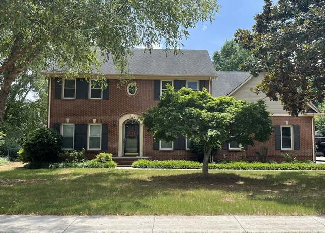 Property at 104 La Rue St, Huntsville, AL 35811, 4 beds, 2.5 baths