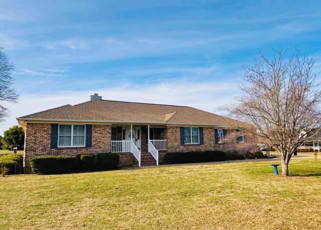 Property at 100 Meadowlark Ln, Albertville, AL 35951, 3 beds, 3.5 baths