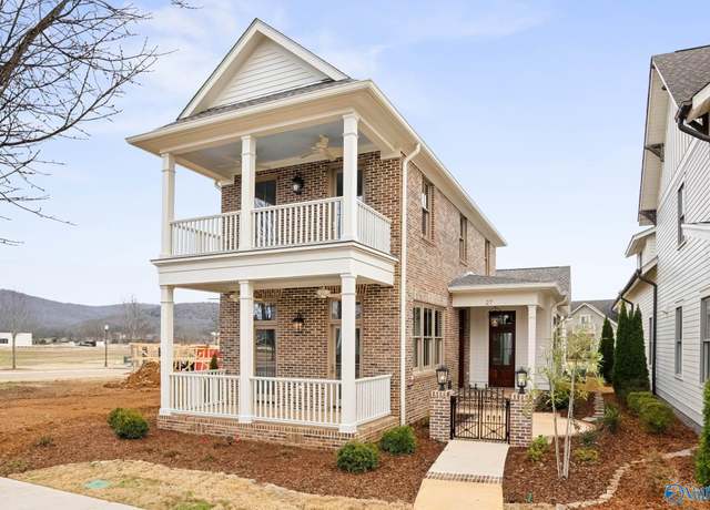 Property at 27 Lendon Main St, Huntsville, AL 35802, 4 beds, 3.5 baths