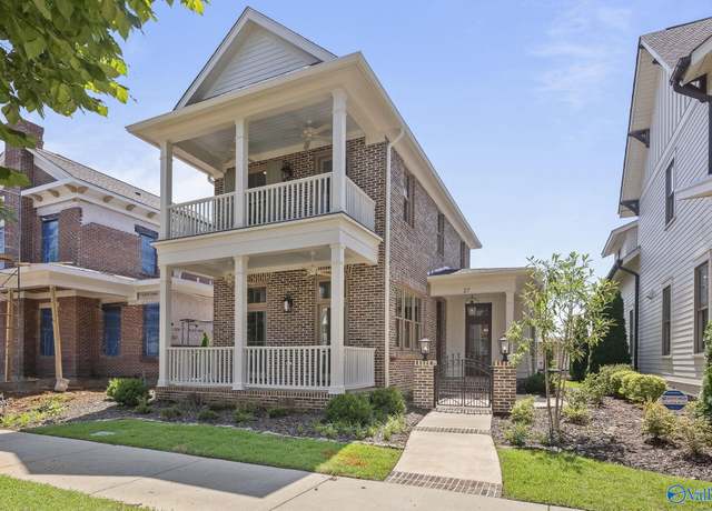 Property at 27 Lendon Main St, Huntsville, AL 35802, 4 beds, 3.5 baths