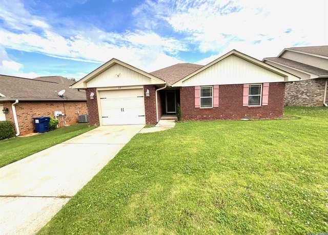 Property at 113 Fields Pond Dr, Madison, AL 35756, 3 beds, 2 baths
