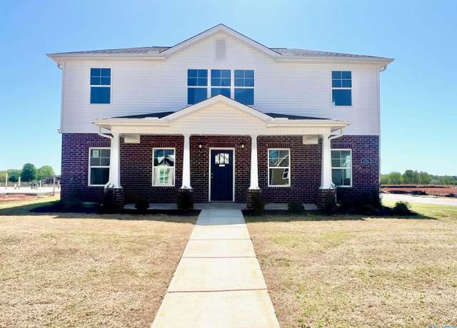 Property at 124 Fairways Pass, Meridianville, AL 35759, 4 beds, 3.5 baths